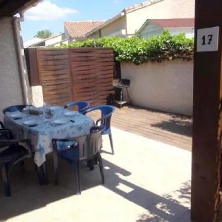 Sympathique Mitoyenne Dans Avec Piscine Et Parking A 450m De La Mer - Cap D'agde - Ref Samaria17 Вилла Агд